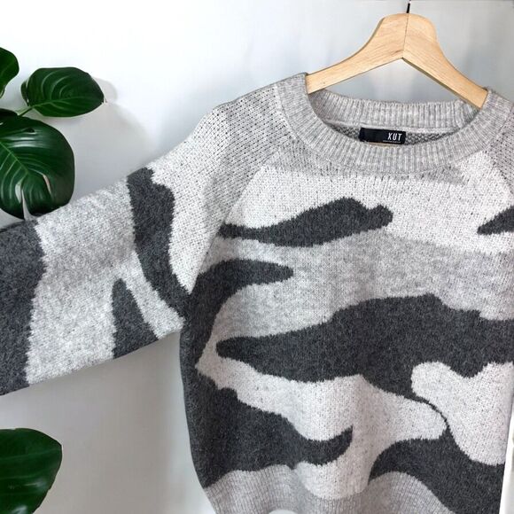 Kut from the Kloth Zya Camo Knit Sweater - Picture 7 of 10